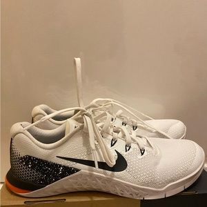 Nike Metcon 4 Size 8